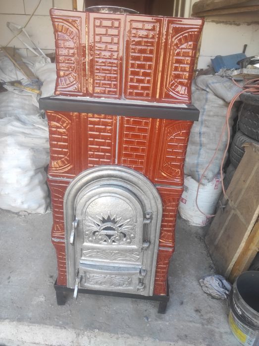 Vând ce se vede 4 r