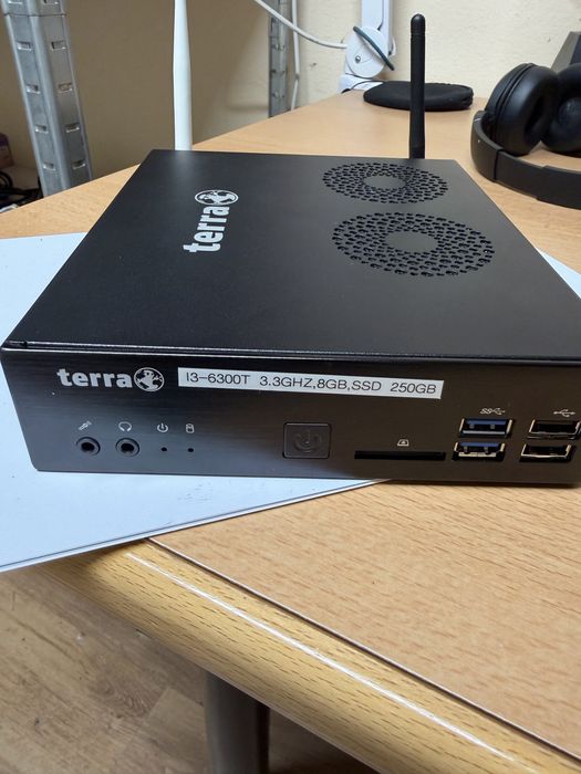 Mini Pc Terra 5000V5, Silent Greenline I3-8100 3.6Ghz, 8Gb ddr4, 256gb