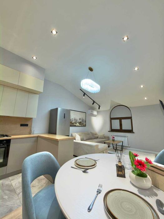 2-комнатная квартира 52 м² с ремонтом в ЖК Poytaxt Gavhari, Ц-2