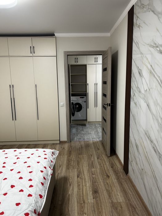 Сдам кварттру пусуточно