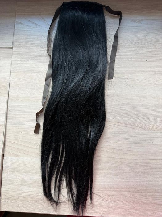 Продам парик женский. Хвостик 55см.