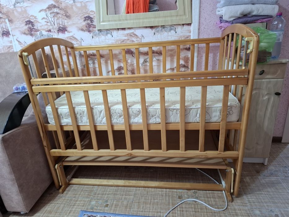 Продам Манеж детский