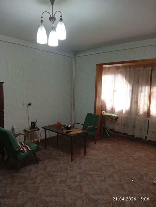 Продаётся большая 4ёх комнатная Юнусабад 18 квл, 95 квадратных метров,