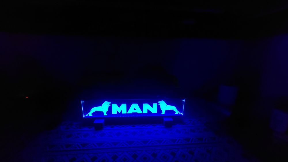 Plãcute luminoase personalizate