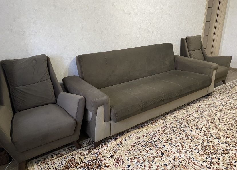 Срочно продам мягкую мебель