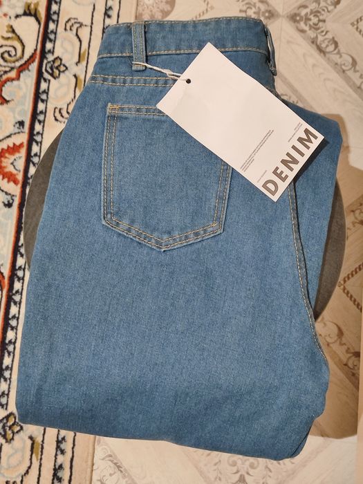 Джинсы новые женские