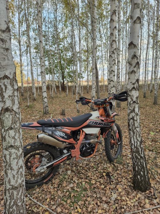 Продам Zuumav K6 300cc
