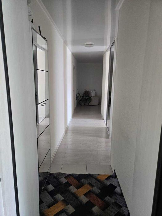 Продам 3 комнатную квартиру