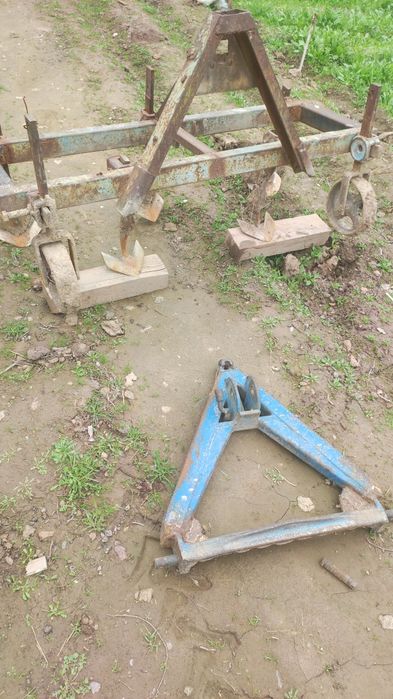 T 25 traktor sotiladi