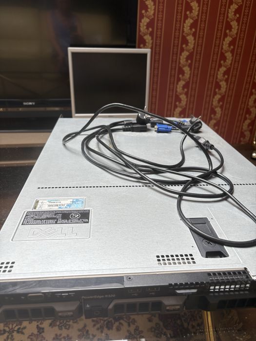 Server Dell PowerEdge R320