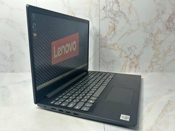 Мощный ноутбук Lenovo/intel core i3-1005G1/SSD