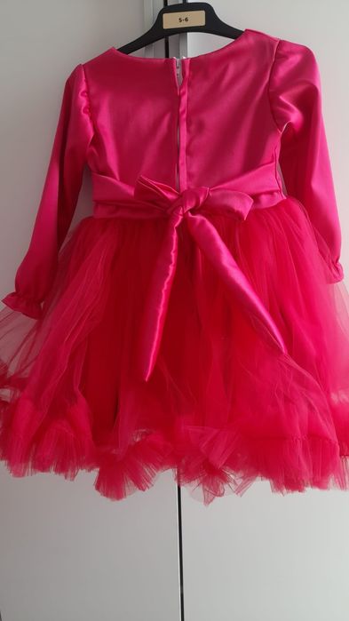 Rochie fucsia fetite 5+,  cu tull și dantela, cordon in talie