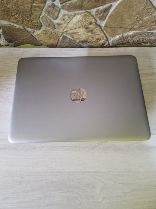 Vand laptop HP i5 gen 6