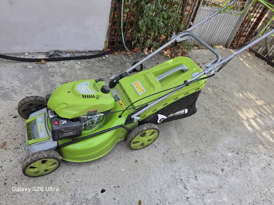 Самоходна бензинова косачка Gardenia 20"
