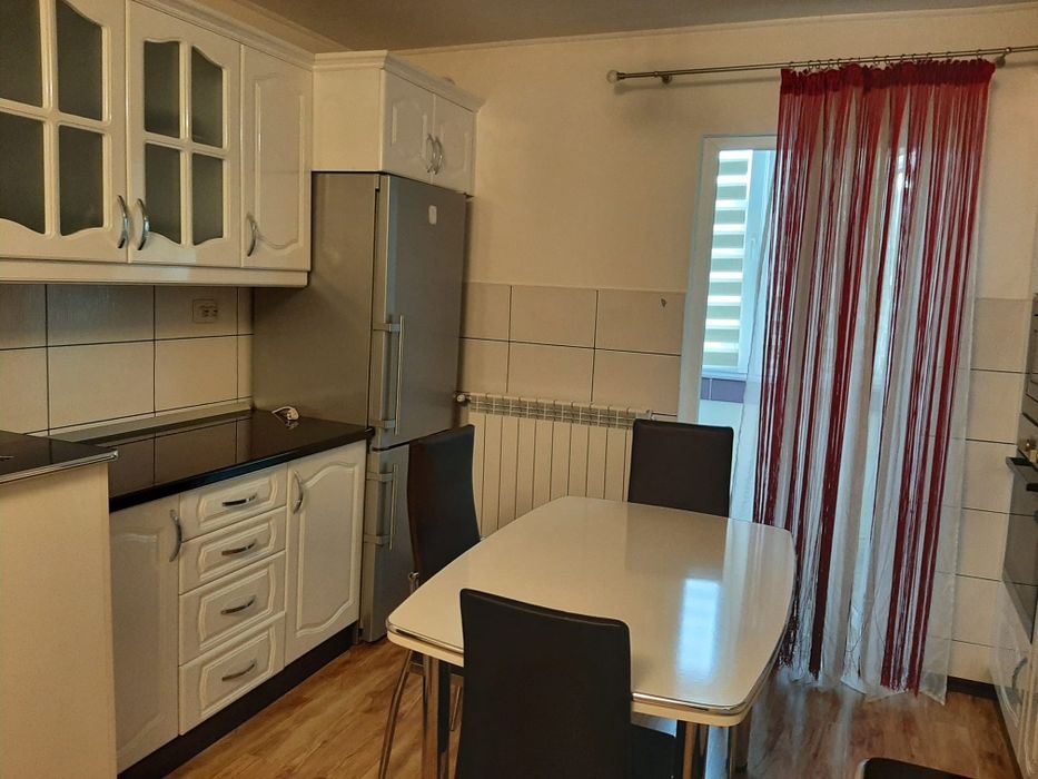 Închiriere apartament 2 camere