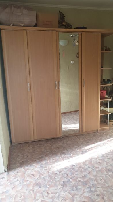 Продам кух.гарнитур и шкаф