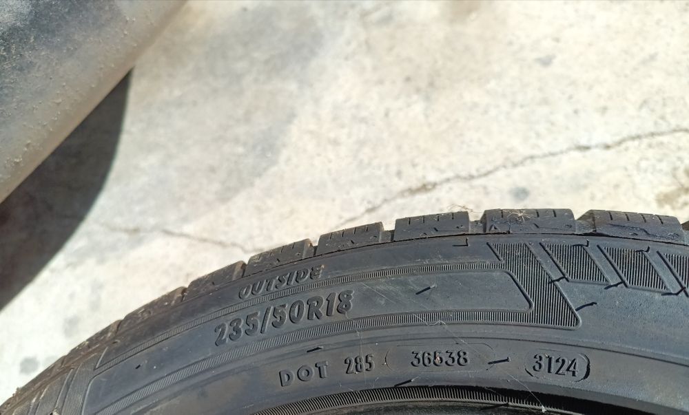 Зимни гуми 18 ки. 235/50 R18