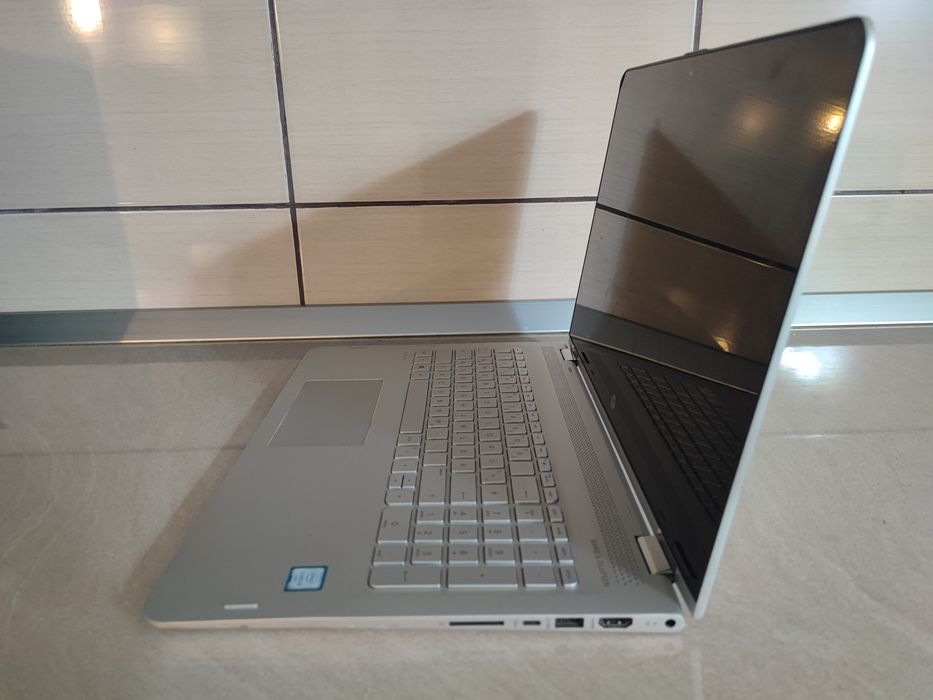 Laptop HP I5 ENVY x360 touch SSD 128 HDD 1TB 8 GB RAM Windows 11 PRO ofer factura si garantie