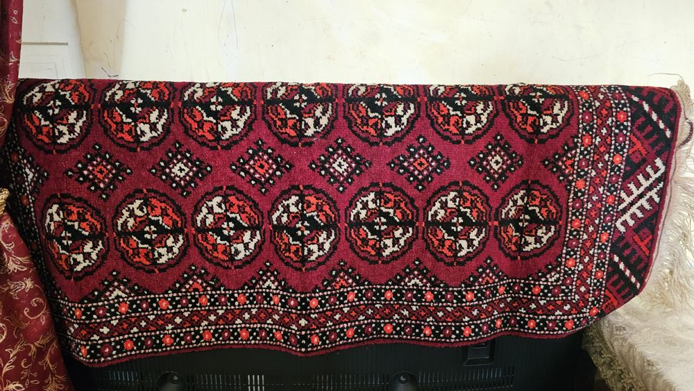 Туркман Гилам асл ковёр кресло ва машина  тўғри келади