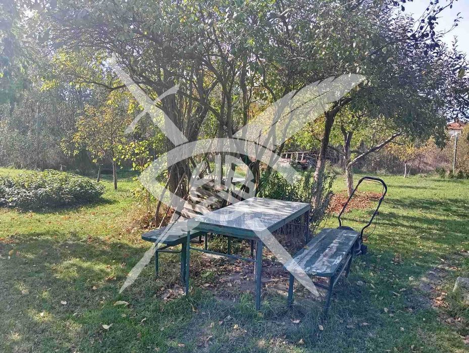 Продава се Парцел в София, Хладилника - 1129 кв.м за 121 €/кв.м - Снимка #1