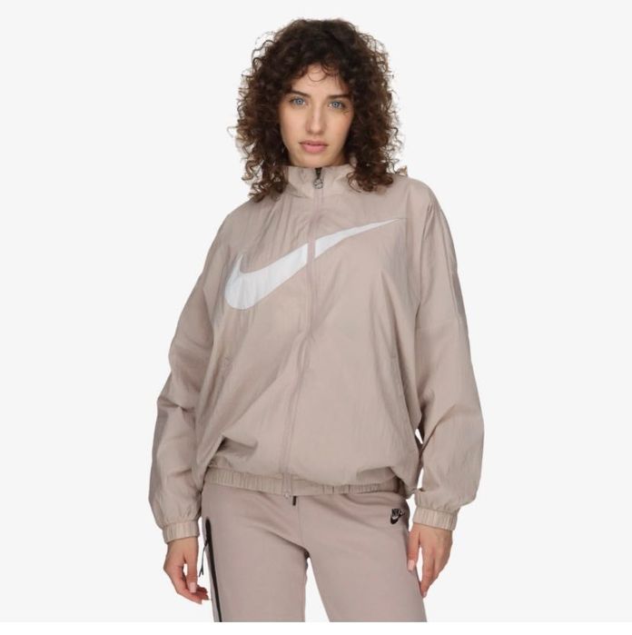 Nike яке размер М