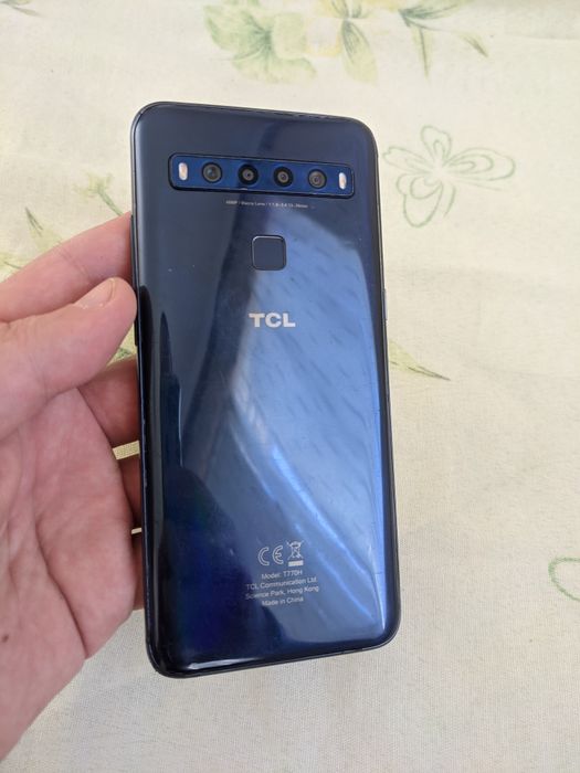 Продава се TCL 10L 6/64