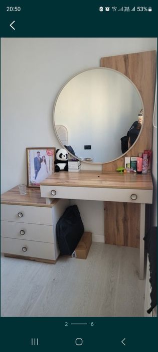 Продам Трюмо срочно! Почти новое!