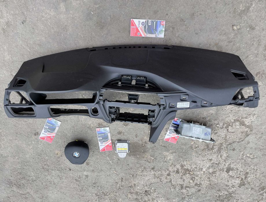 BMW F30 F34 F36 kit airbag / plansa de bord / set centuri siguranta