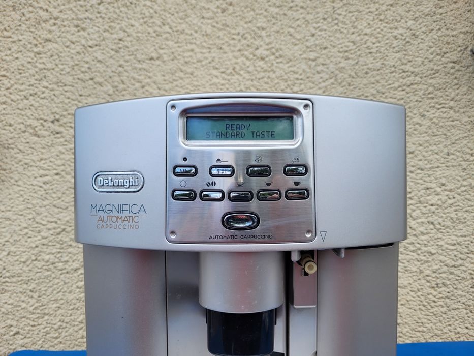 Expresor Delonghi Magnifica Automatic Cappucino