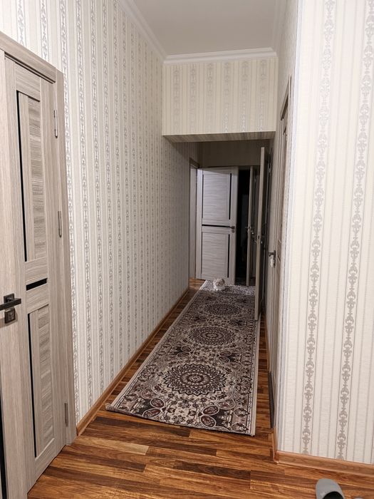 Uy sotiladi Parkenskida