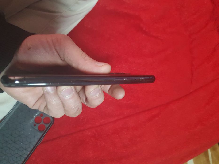 Iphone 11 pro + face id