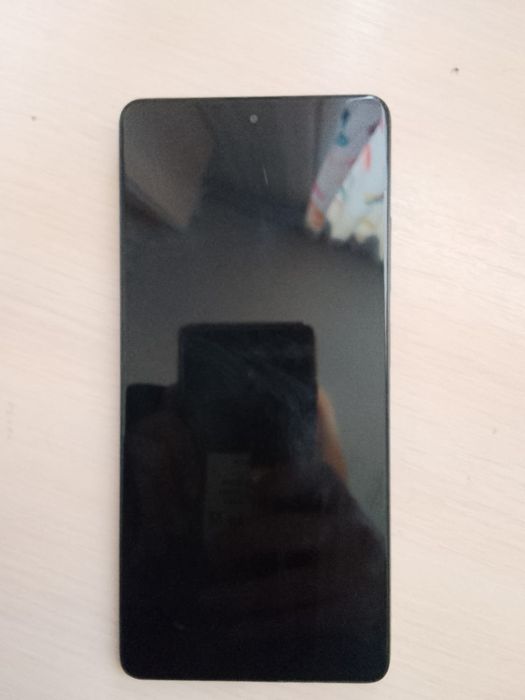 продам- Redmi Note 12 Pro+ 5G