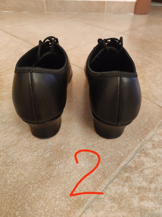 Мъжки обувки за спортни танци