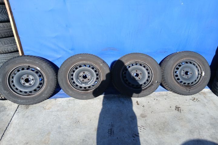 Jante tabla cu anvelope 15 - set 1K0601027T ET47 6JX15H2 195/65 R15 1