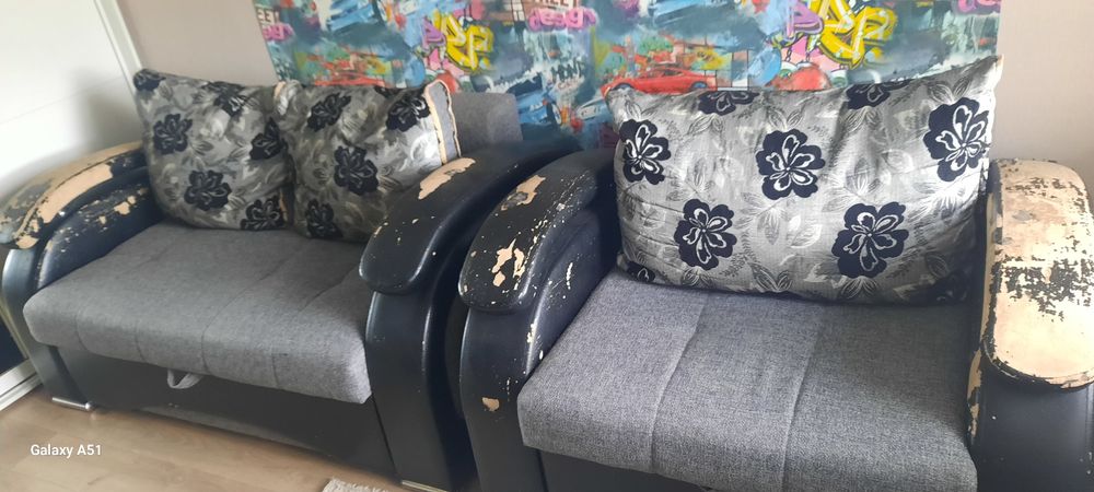 Продам диван и кресло