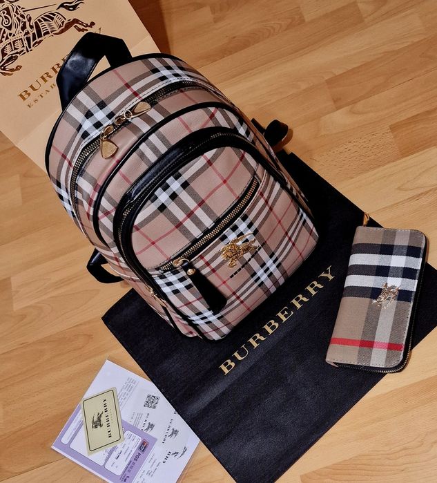 Rucsac Burbbery, super model import Italia, saculet, etichetă