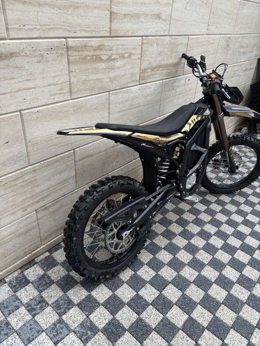 Surron ultra bee 2025                 https://vm.tiktok.com/ZNRkWp4hk/