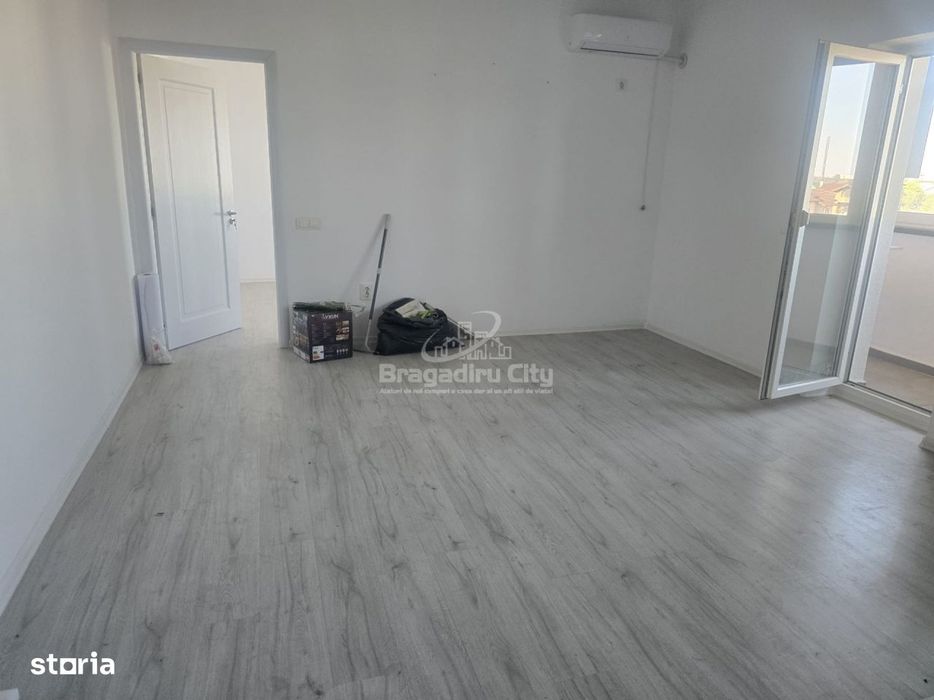 Apartament 2cam et 3/3 cu pod si parcare cadastrata