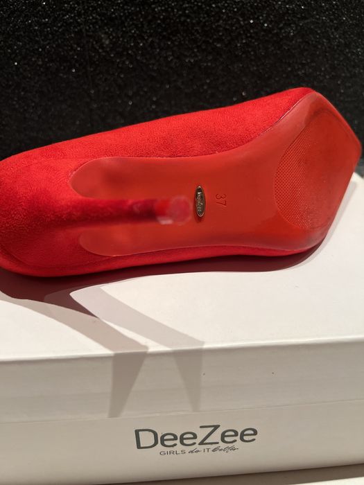 Pantofi stiletto dama rosii DeeZee 37