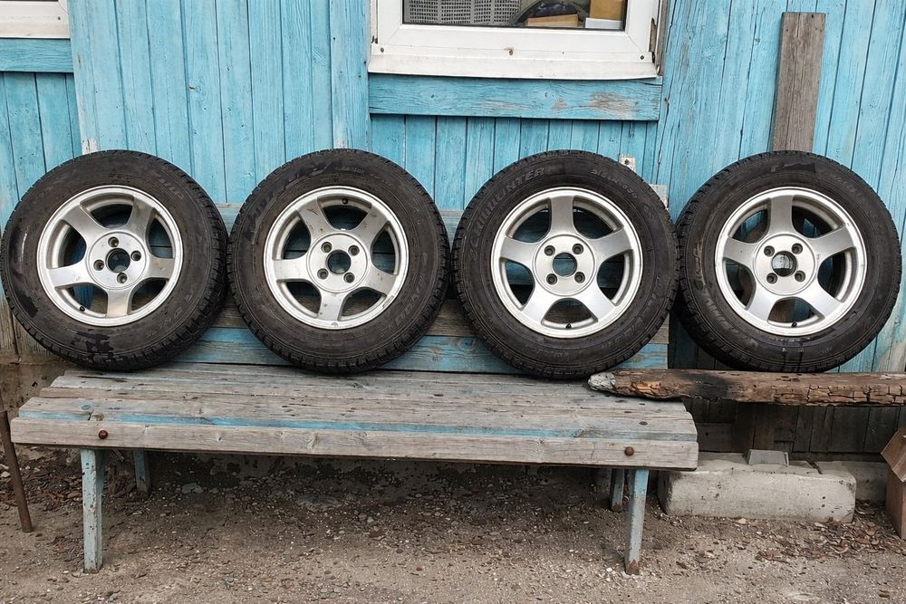 Комплект зимней резины на литых дисках 175/70/ R13