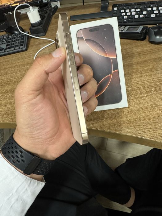Iphone 16 Pro Max 256 Desert