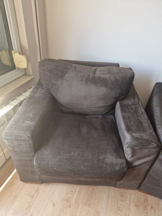 Диван и фотьойл в цвят тъмен шоколад