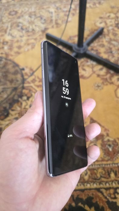 Samsung s10 продам