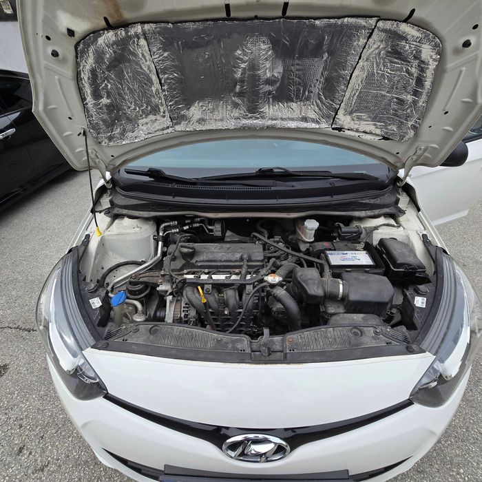 Hyundai I20 1.2 Бензин 2014 г. НОВИ ГУМИ!!!