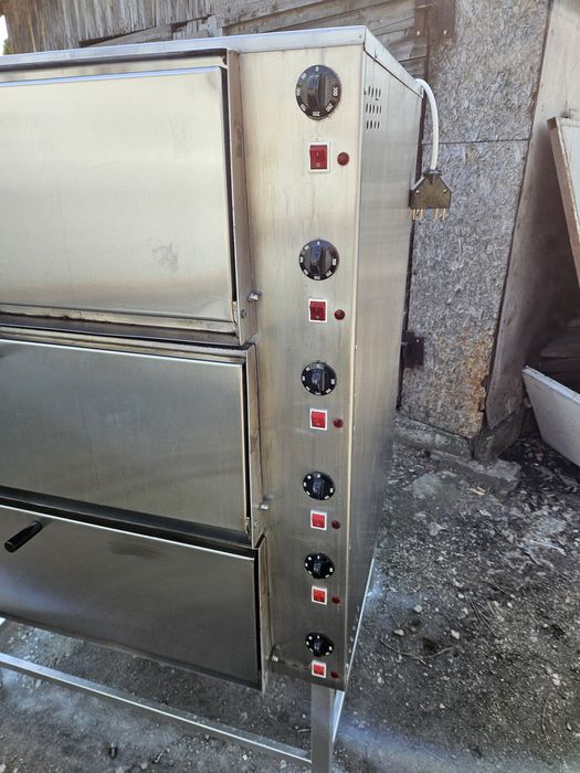 Фурна Печка за Закуски Пици Хляб 6 тави 60/40см. Трифазна