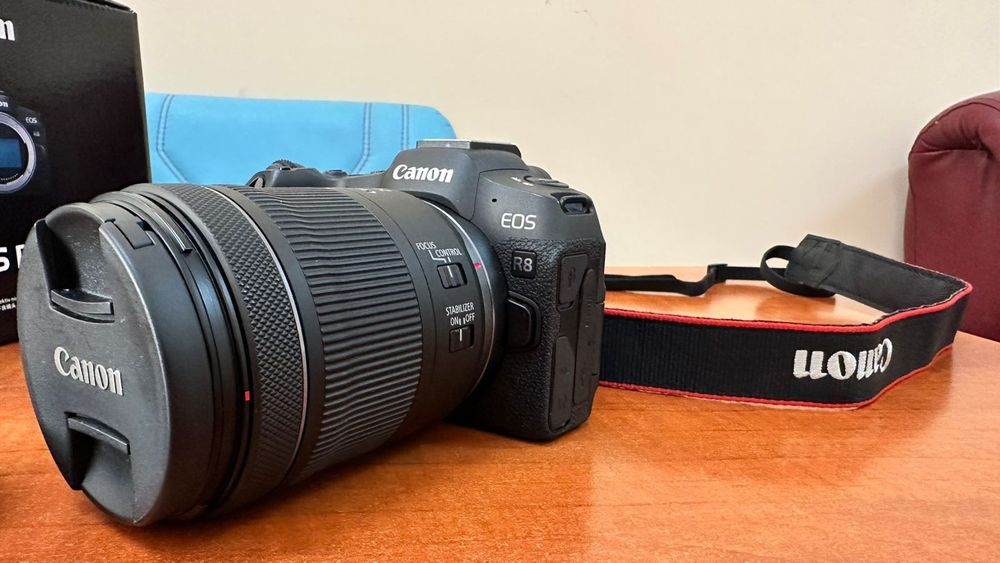 Canon EOS R8 + объектив