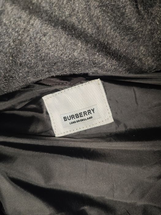 Geaca Burberry  noua