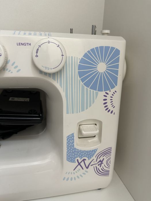 Швейная машина продается