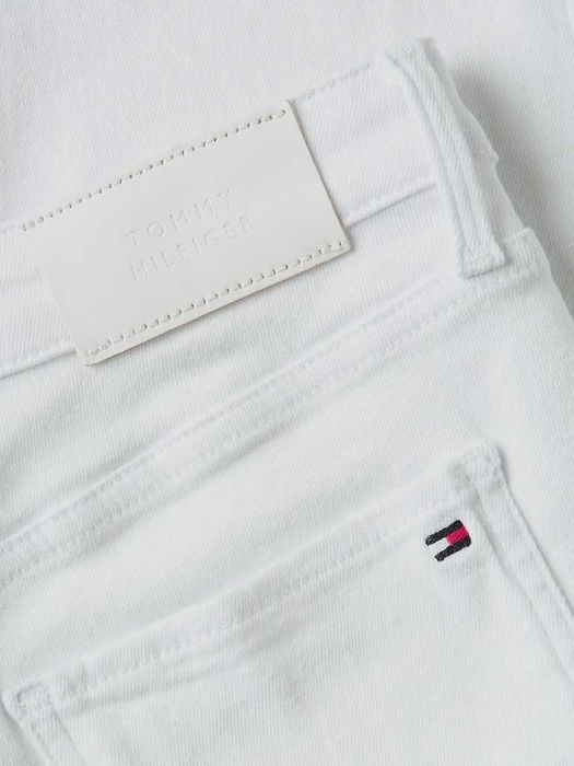 Blugi Tommy Hilfiger skinny como albi