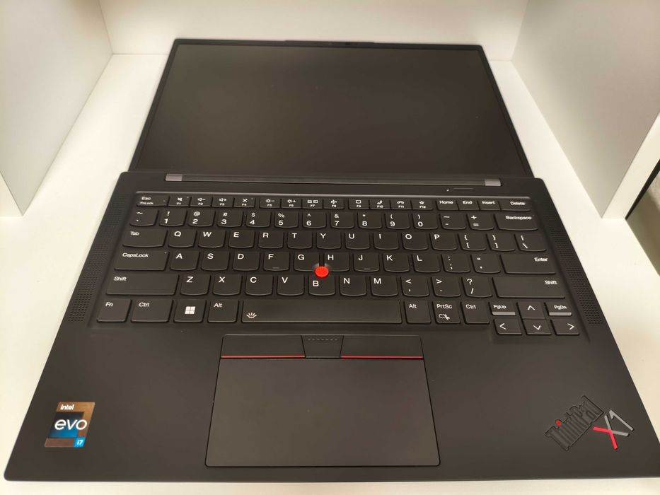 [РЕЗЕРВИРАН] Thinkpad x1 Carbon gen11 i7-1355U, 16Gb RAM, 512 SSD, FHD